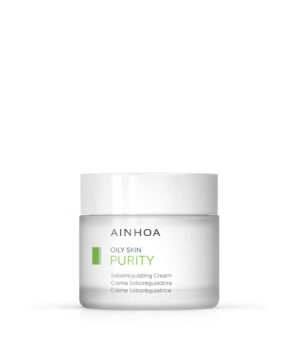 Crema faciala ce ajută la reducerea excesului de sebum si lucreaza contra blocarii porilor.